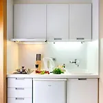 Housez & Special Class Hotel 4*