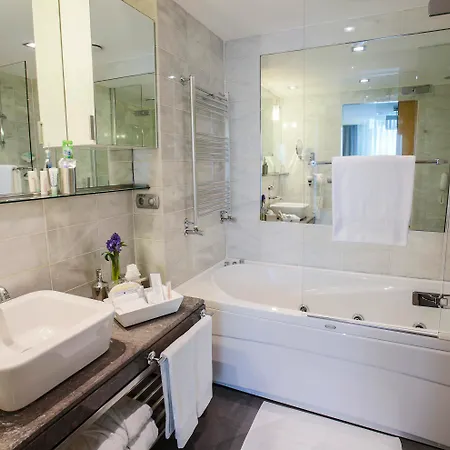 Housez & Special Class Hotel Provincia di Istanbul