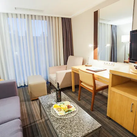 Housez & Special Class Стамбул