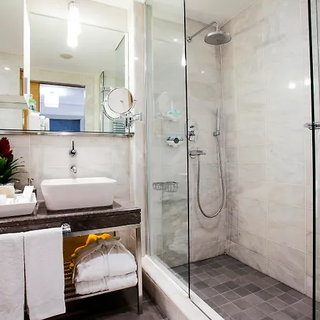 Housez & Special Class Hotel 4*